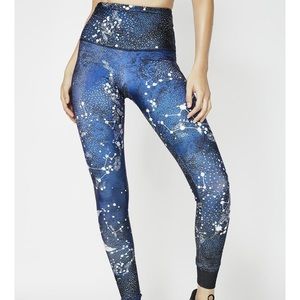Onzie Constellation leggings